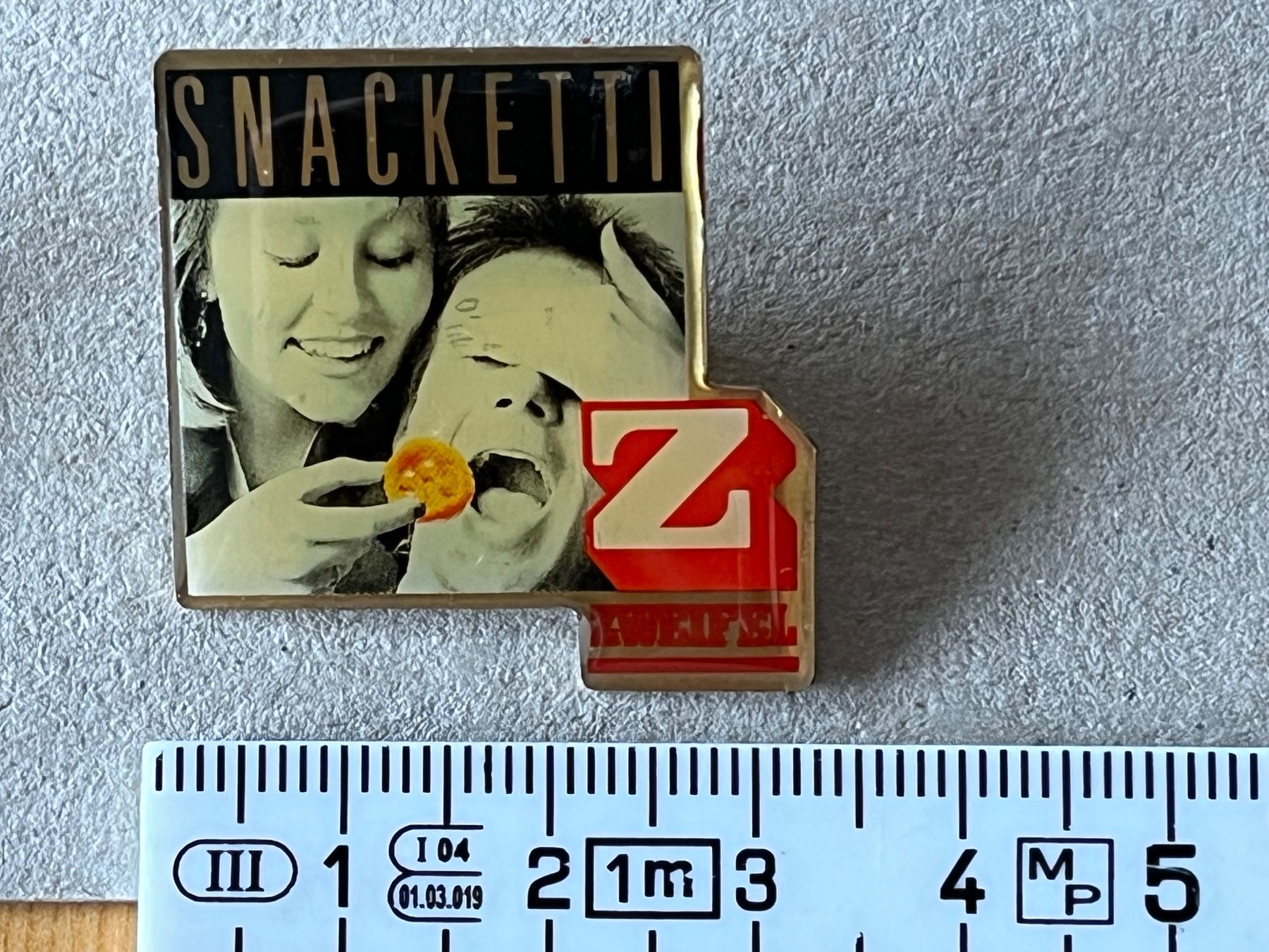 Plaketten & Abzeichen: 2 Zweifel Pins – Gebraucht aus Zürich von Gurkis 4