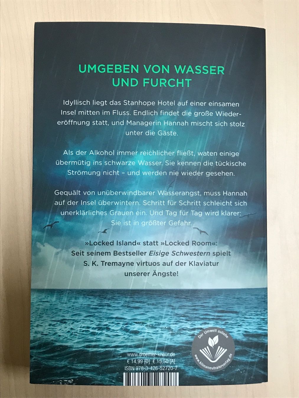 Libri: Schwarzes Wasser – Usato da Amden venduto da Arven-Schmuck 1