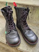 Bottines Kickers la taille 38.