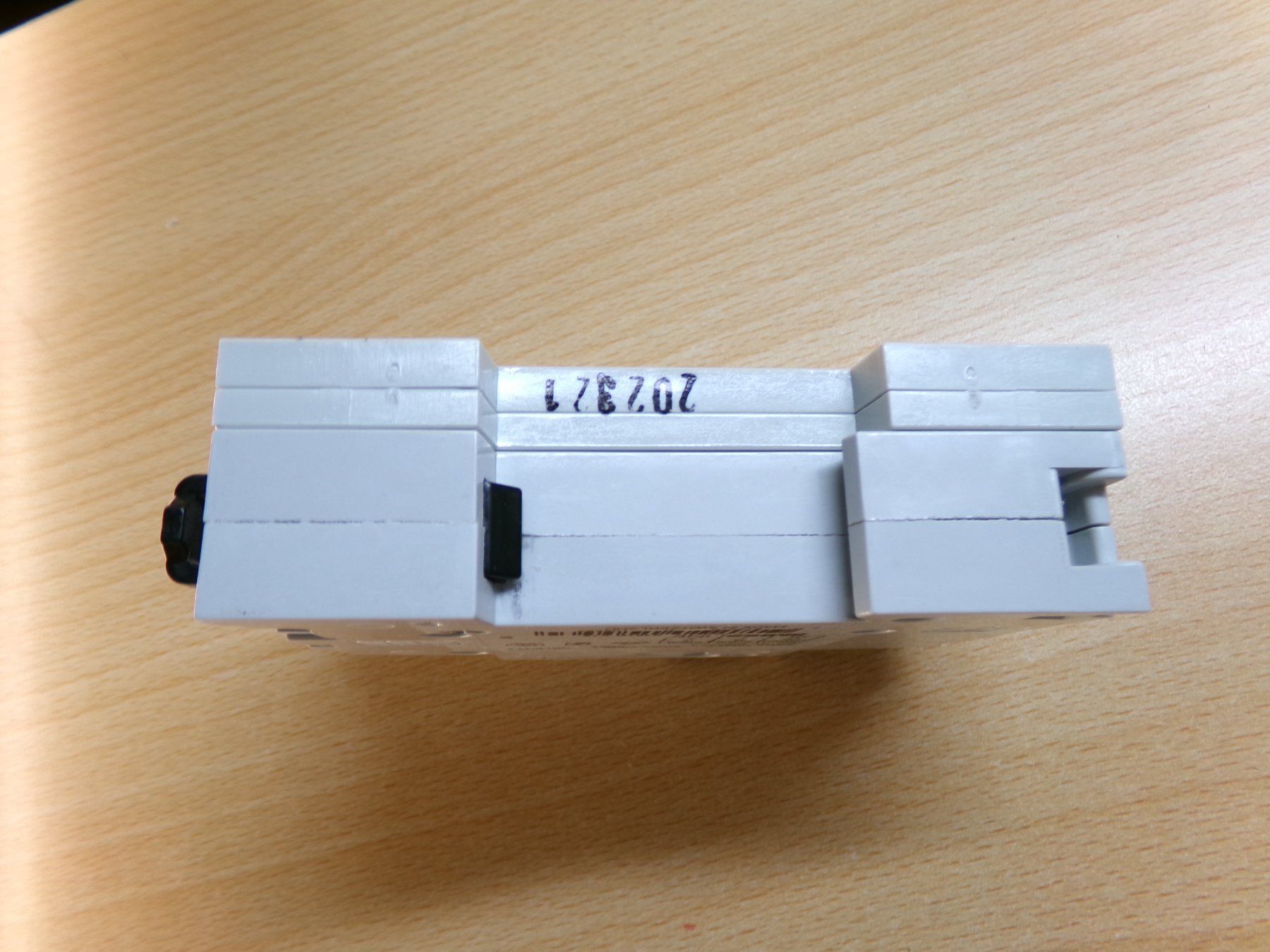 ABB Interruttori: LS C16 mit N-Trenner ABB-smissline – Usato da Hombrechtikon venduto da Maloev17 6