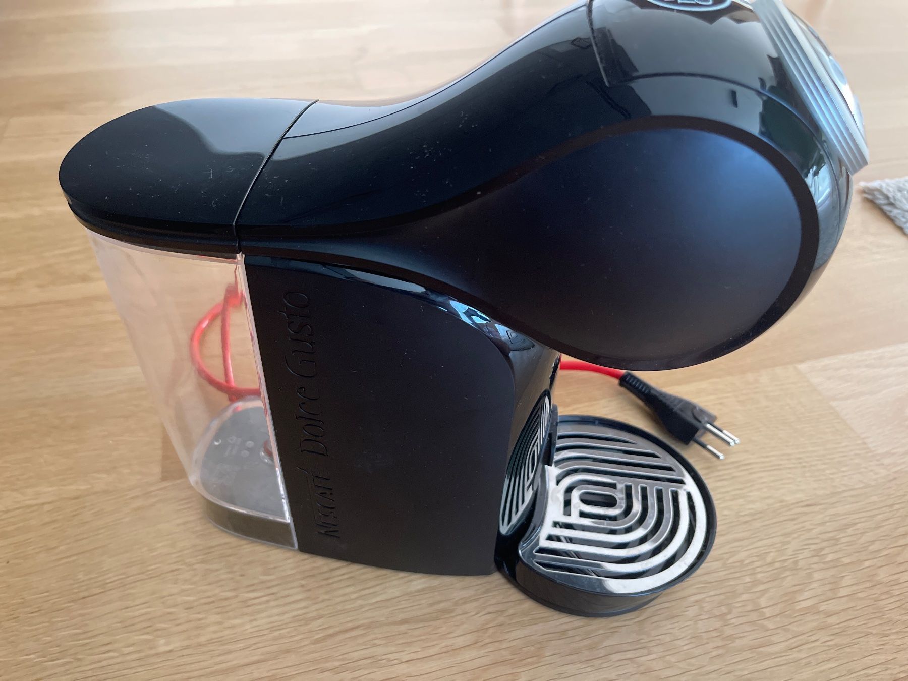 De'Longhi Kaffeemaschinen & Espressomaschinen: Dolce Gusto DeLonghi Genio S plus – Gebraucht aus Kloten von nicmau289 2
