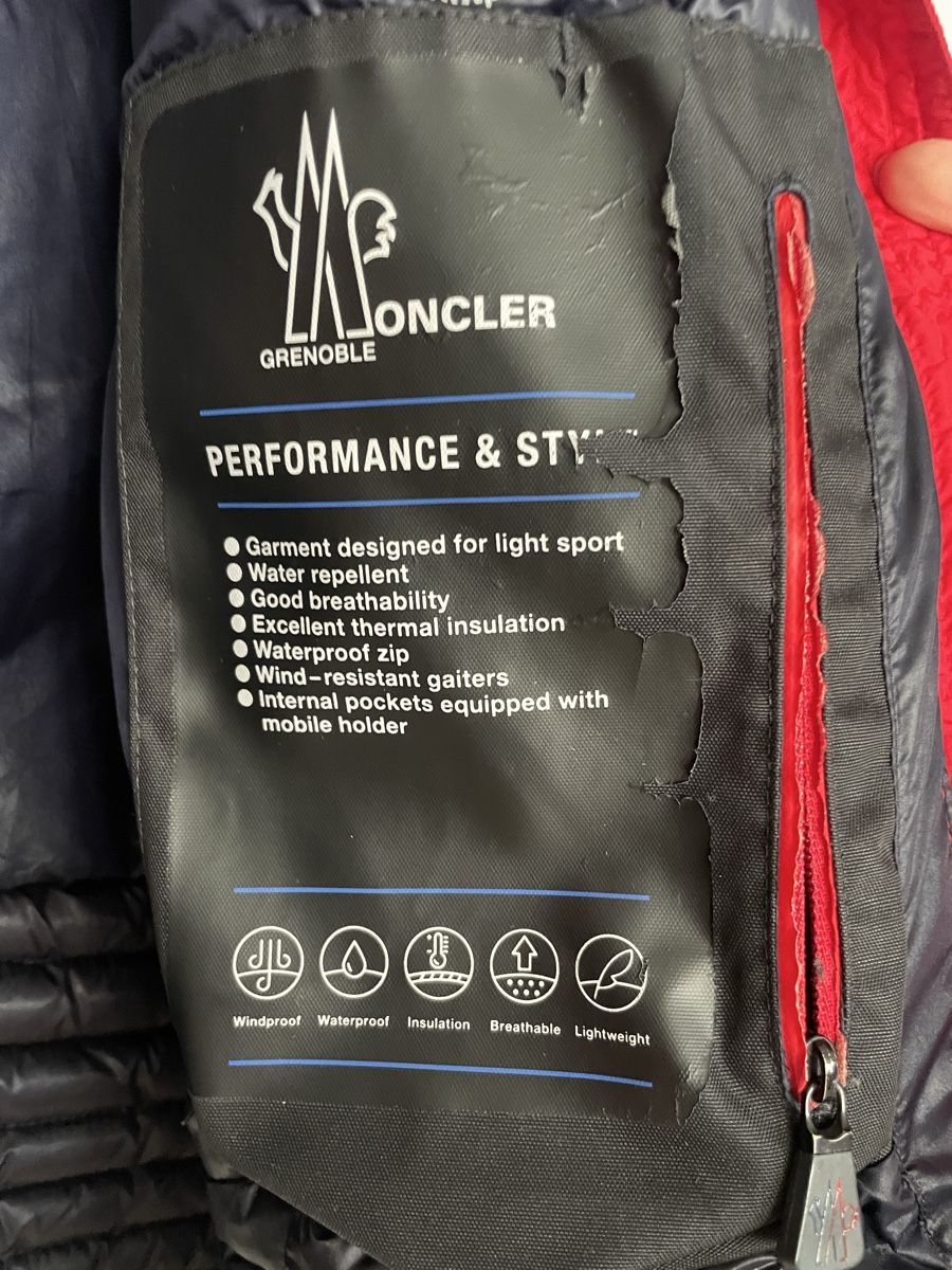 Moncler Giacche: Moncler Grenoble Red Down Vonne Jacket size 1 (S) – Usato da Embrach venduto da lau_2gtp 6