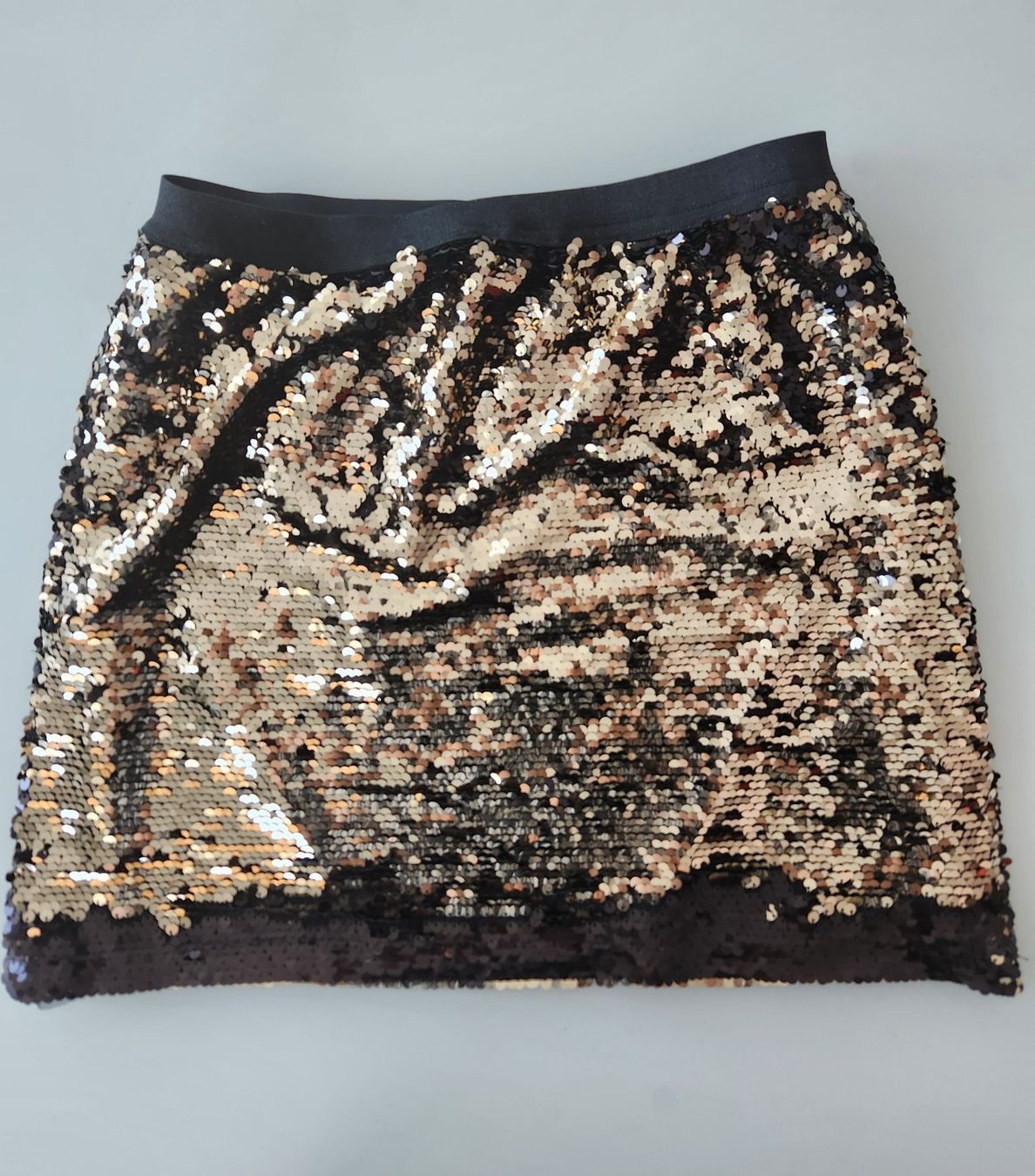 Gonne: Jupe sequin paillettes dorées et brun, taille S – Nuovo (secondo la descrizione) da Neuchâtel venduto da Virg30