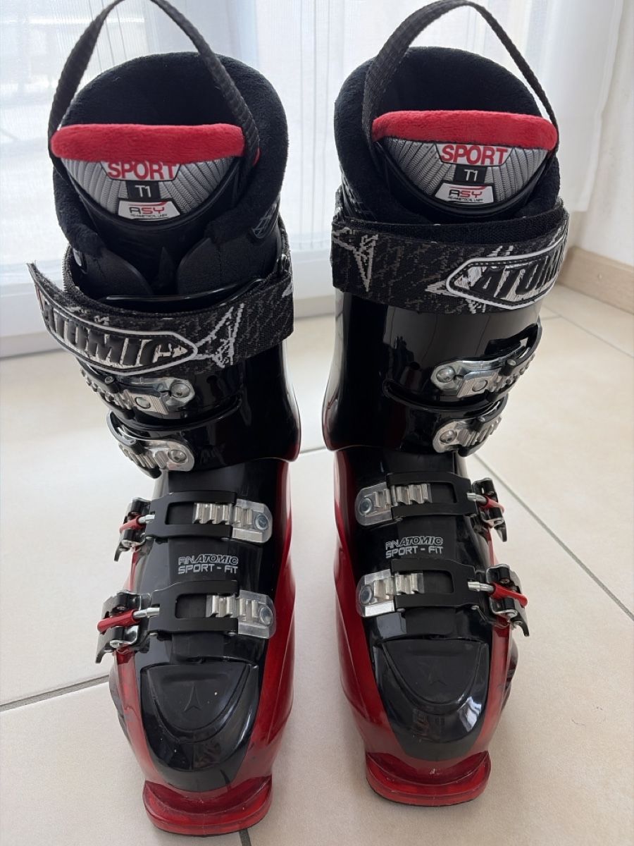 Atomic Scarpe da uomo: Chaussures ski Atomic homme t26-26.5  – Usato da Saignelégier venduto da Momo-Lium 2