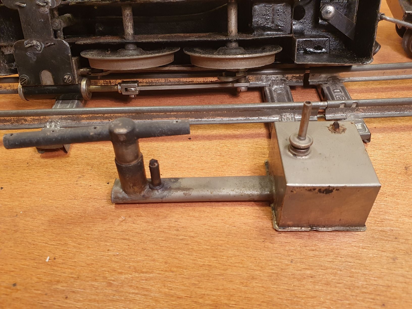 Bing Modellini di ferrovie: Antike Bing Echt-Dampflok in Spur 0 – Usato da Riehen venduto da Sandra184 6