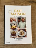 Vends très beau livre de cuisine  * Spécial Fêtes *