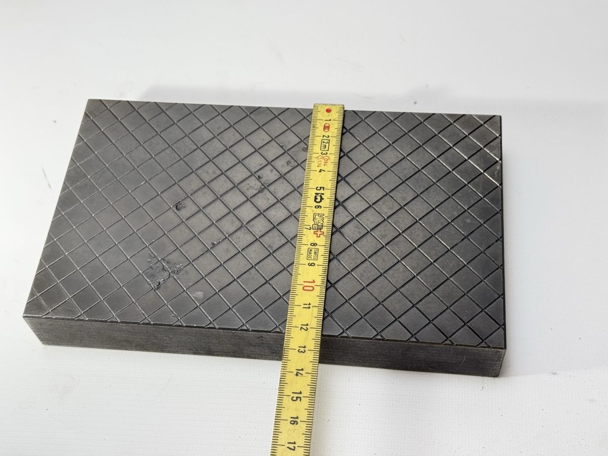 Tutti gli attrezzi: Läppplatte 120x200mm – Usato da Boswil venduto da ABLagerBoswil 3