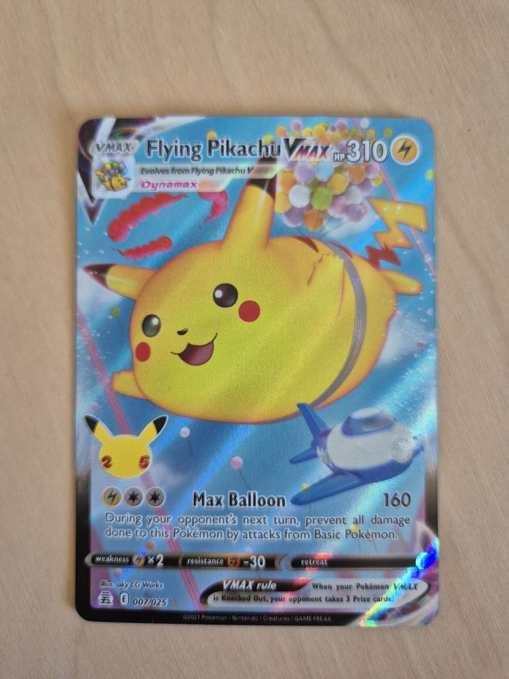 Pokémon Carte collezionabili: Pokémon flying pikachu Vmax 25th - 2021 – Usato da Oron-la-Ville venduto da n_a_t_e_a_g