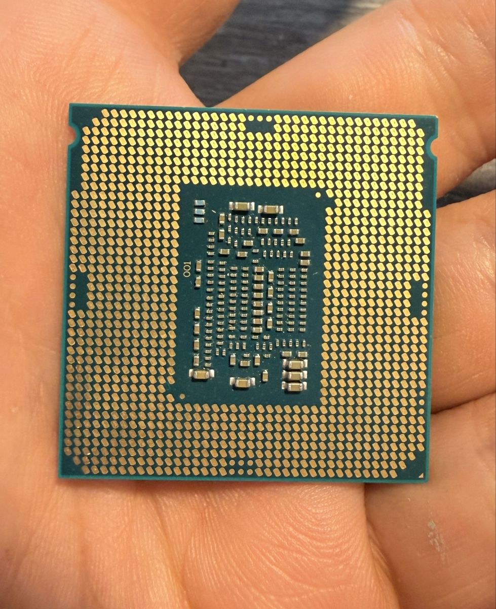 Componenti elettronici: Processeur Intel Core i5-7500 – Usato da Domdidier venduto da DevilTek 1