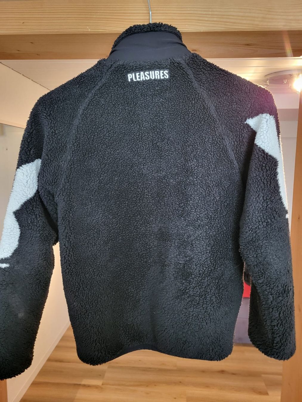 Playboy Giacche: Playboy X Pleasures Jacke Grösse M – Usato da Schaffhausen venduto da Nicolaj.S04 2