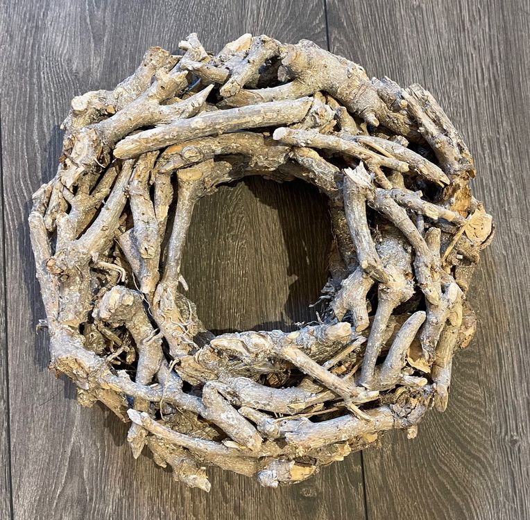 Schwarzer Kranzaufhänger - Stark Gelagert, Herbstkranz, Weihnachten