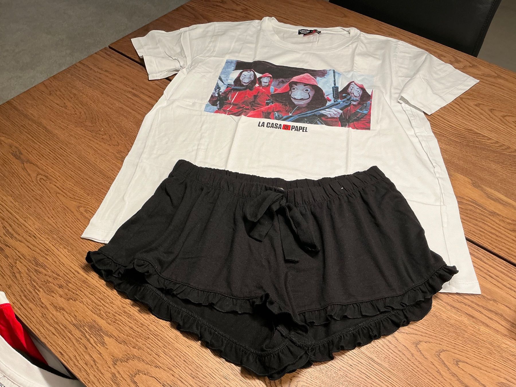 Negligees & Pigiami: Cooles Pyjama Gr.M – Usato da Würenlos venduto da Tina48
