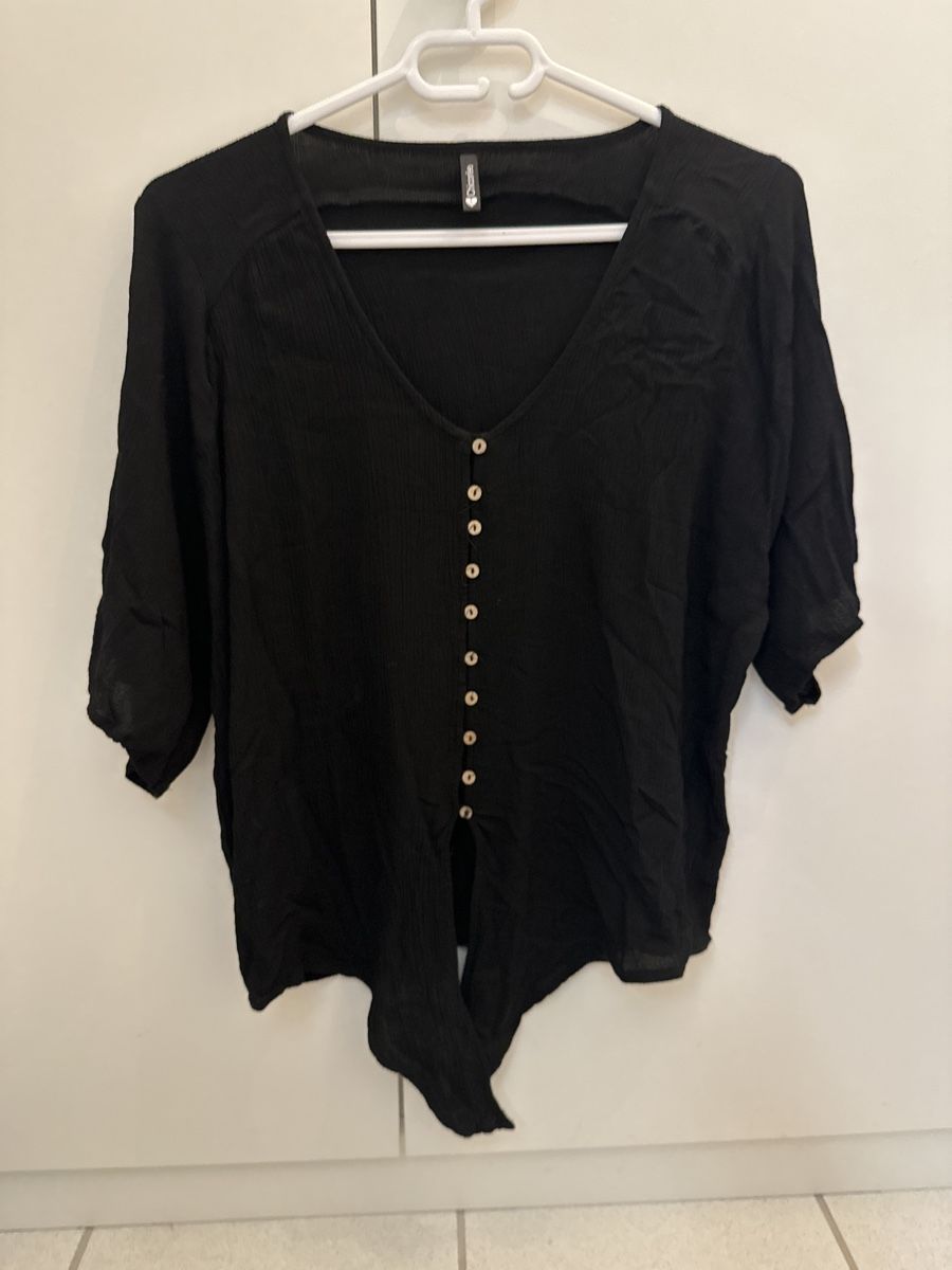 Blusen: Schwarze Bluse, Gr. L – Gebraucht aus Buus von 2019dp