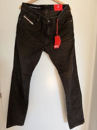 Diesel L32 Cordhosen braun neu mit Etikett