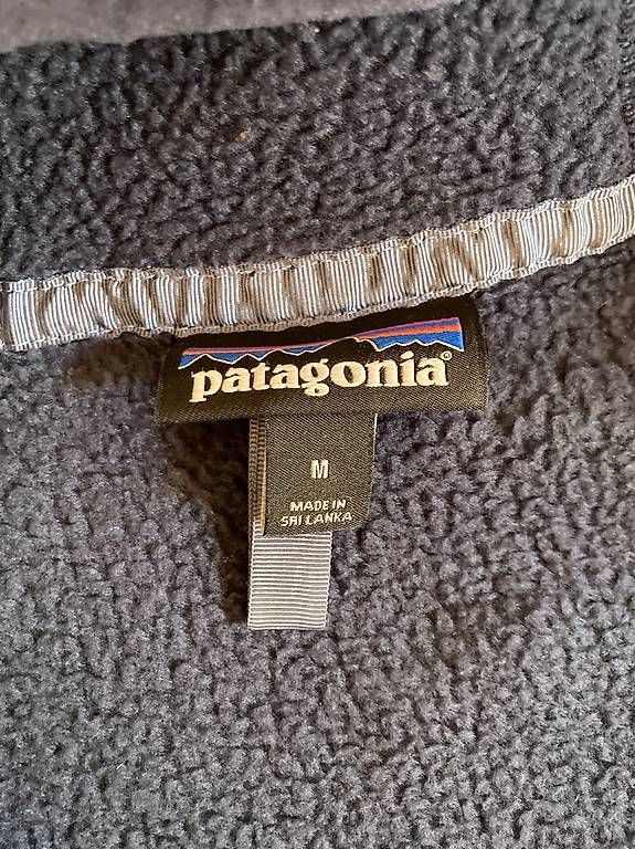 Pullover & Sweatshirts: Patagonia Hoody – Gebraucht aus Haldenstein von meladin 3