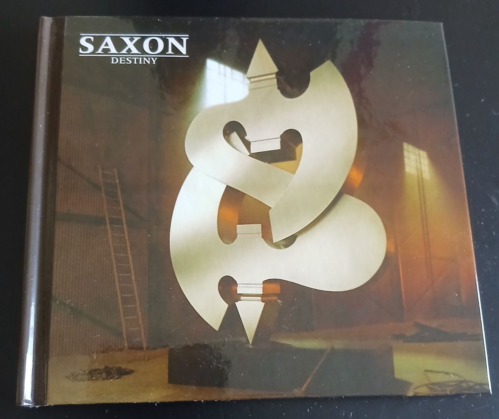 CD: Saxon - Destiny (Digipack) – Usato da Bottens venduto da Davvil