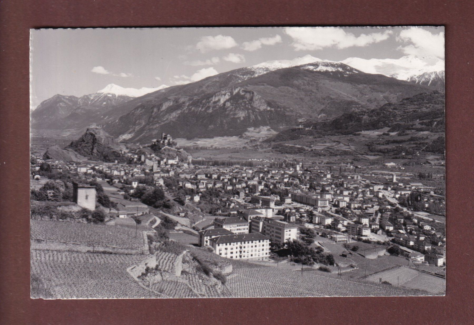 Cartes postales: SION - Vue générale - 1964 – D'occasion à Pully par nicecards-shop