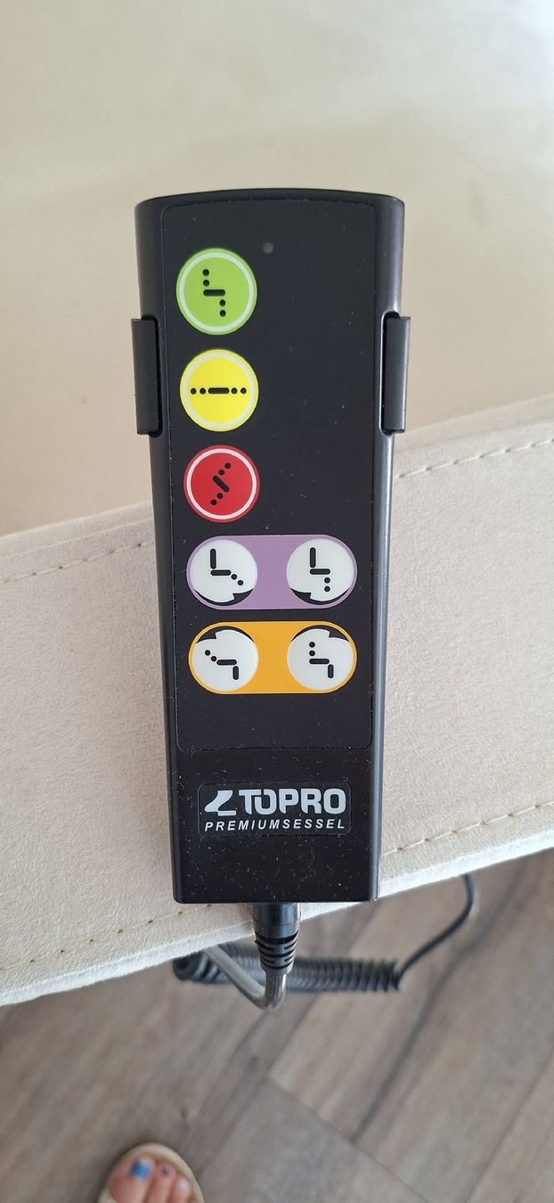 Poltrone: Topro Premiumsessel beige gebraucht – Usato da Buochs venduto da buochser6 3