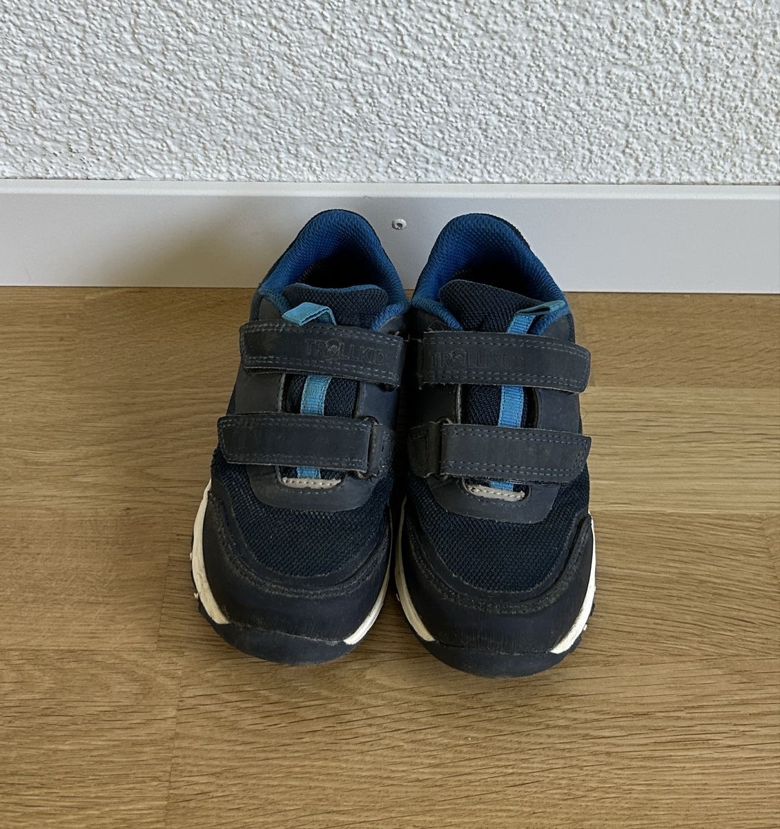 Scarpe per ragazzi: Baskets enfant bleues, scratch, taille 28, Trollkids – Usato da St-Sulpice VD venduto da med_9mc9