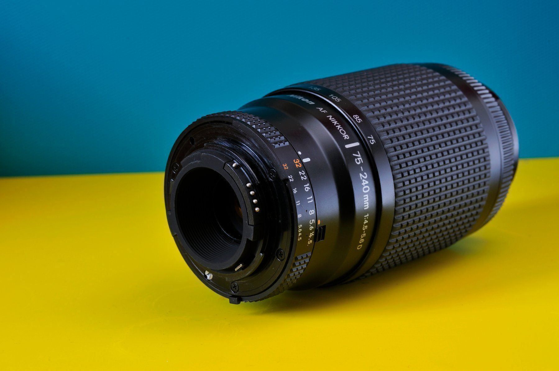Nikkor Objektive: Nikon Nikkor 75-240 – Gebraucht aus Fleurier von im_ghl 2