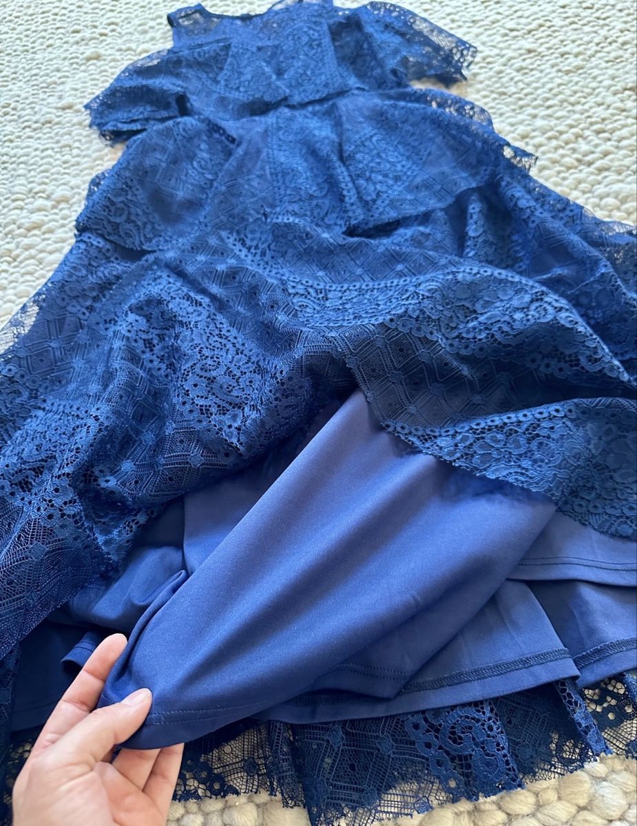 Kleider: ELEGANTES SPITZENKLEID – Neu (gemäss Beschreibung) aus Schaffhausen von rot_yyy7 3