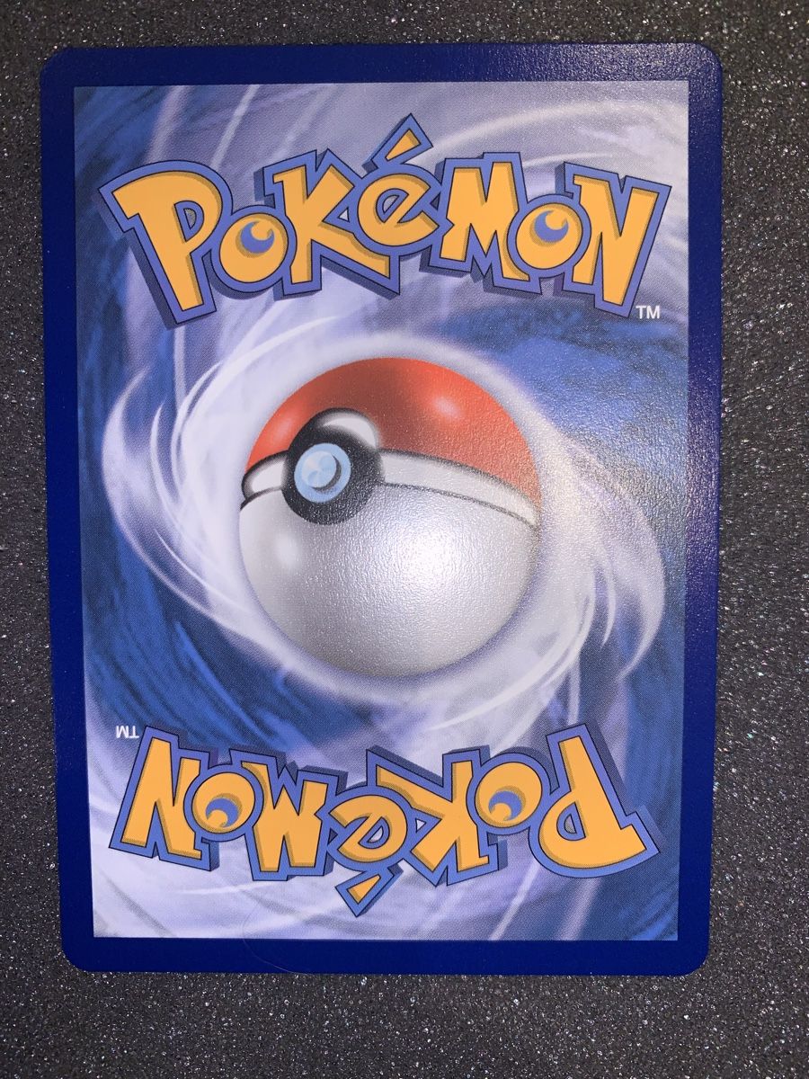 Pokémon Carte collezionabili: Charizard VMAX 020/189  – Usato da Bironico venduto da ars_z6lb 6