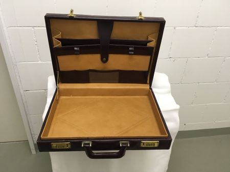 Aktenkoffer Leder aus echte Leder braun mit Zahlenschloss gu