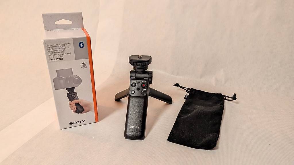 Altro in Decorazioni & Accessori: Sony GP-VPT2BT  Bluetooth Shooting Grip mit Stativfunktion – Nuovo (secondo la descrizione) da Luzern venduto da Findolfin