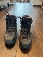 Chaussures de marche Lowa en très bon état