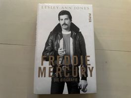 FREDDIE MERCURY QUEEN tolles Buch Die Biografie Kult