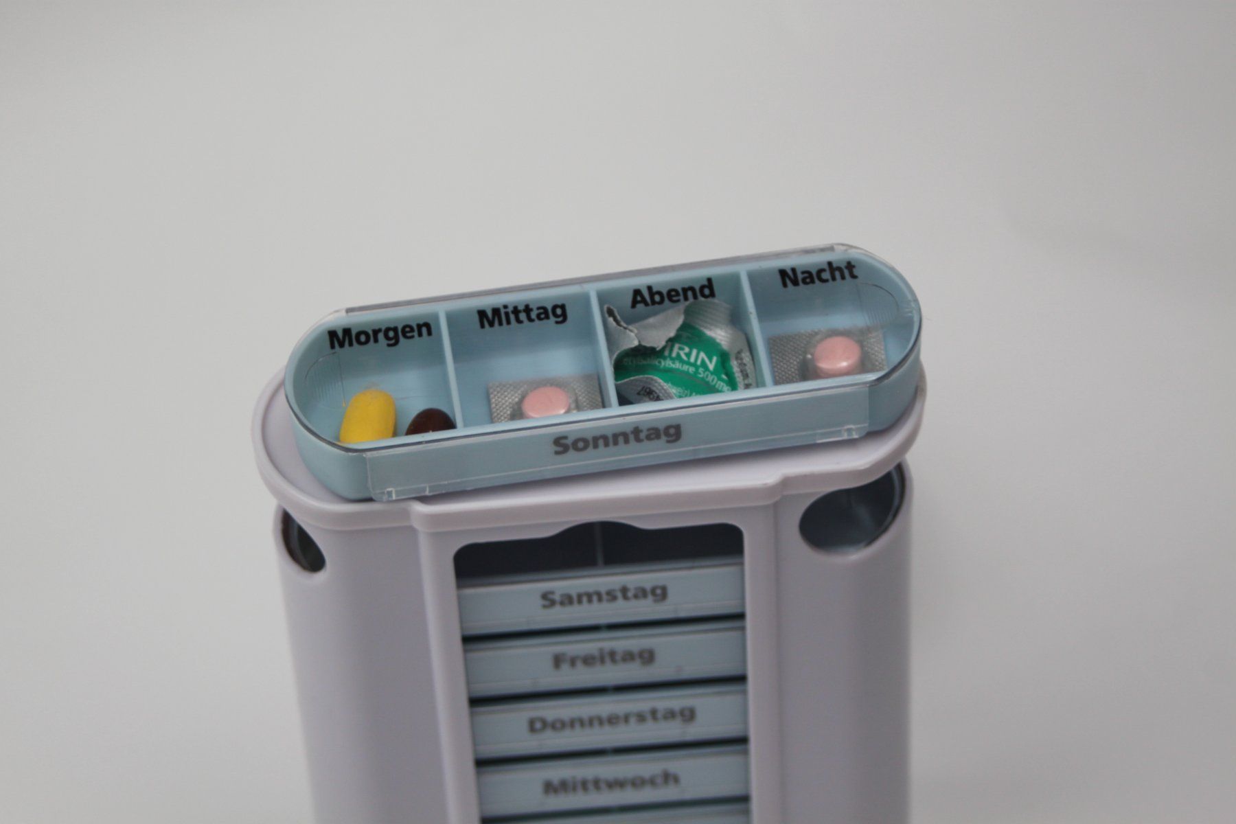 Contenitori & Simili: Tablettenbox für 7 Tage – Nuovo e nell'imballaggio originale da Lömmenschwil venduto da ritalin01 2