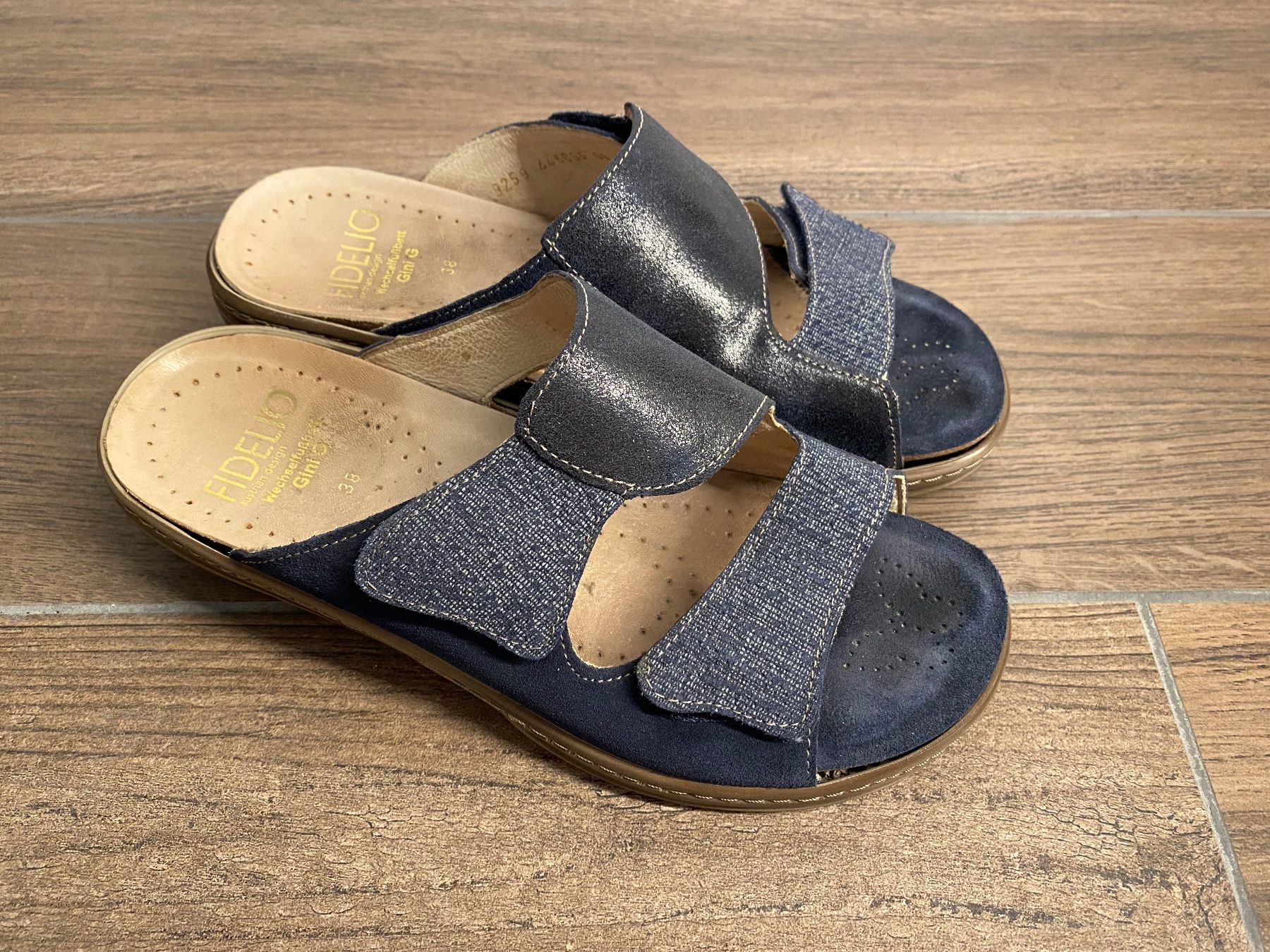 Fidelio Scarpe da donna: Fidelio Sandalen / Schlappen Gr. 38 – Usato da Pratteln venduto da a23_j2gs 4