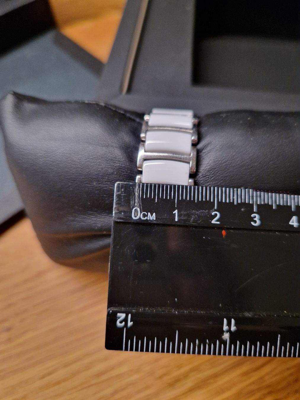 Rado Orologi: Rado Centrix Damenuhr – Usato da Kulmerau venduto da Doene7 7