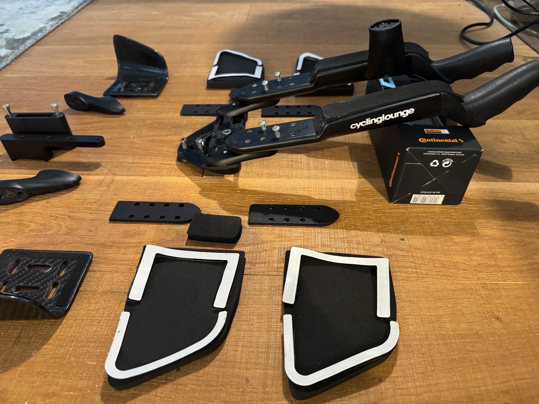 Pezzi di ricambio: AeroCoach Ascalon carbon aerobar extensions – Usato da Walchwil venduto da Romleng1 1