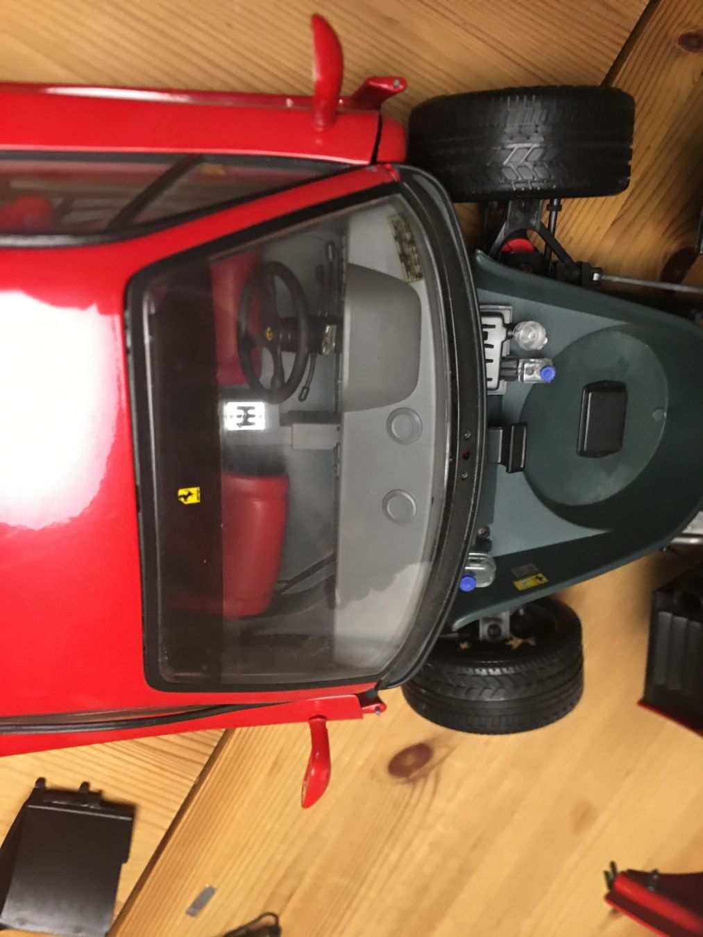 Pocher Modellini d'auto: Pocher Ferrari F-40 – Difettoso da Lichtensteig venduto da gregi44 2