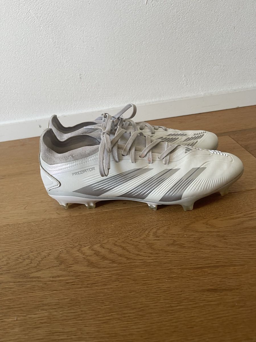 Scarpe da donna: Fussballschuhe Adidas Predator – Usato da Paspels venduto da Giango33 1