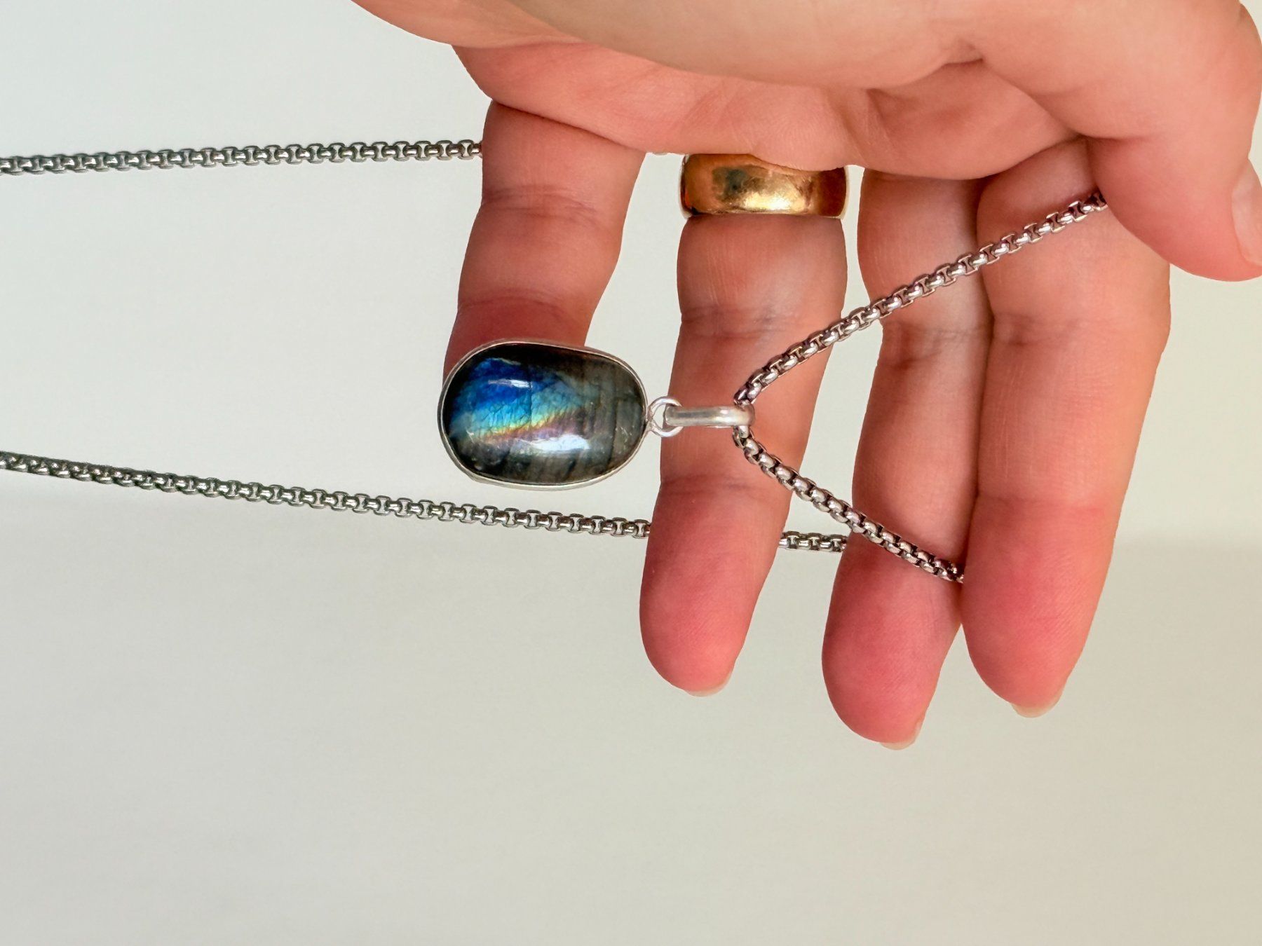 Catenine: Labradorite necklace – Nuovo e nell'imballaggio originale da Genève venduto da AGBERG 9