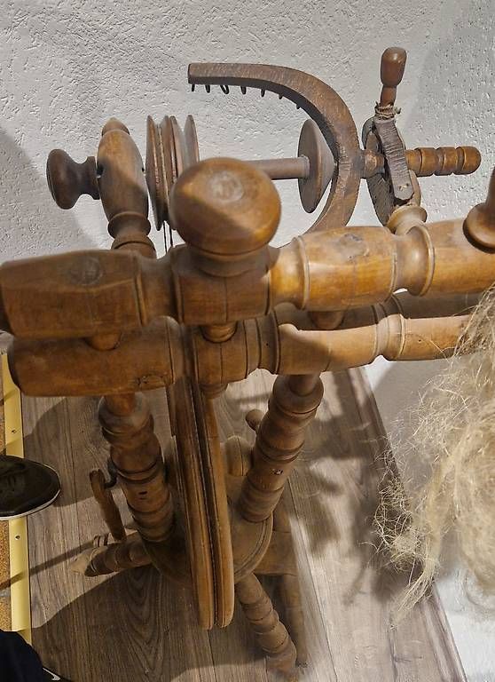 Ruote per filare: Spinnrad – Usato da Muttenz venduto da Interboy 2