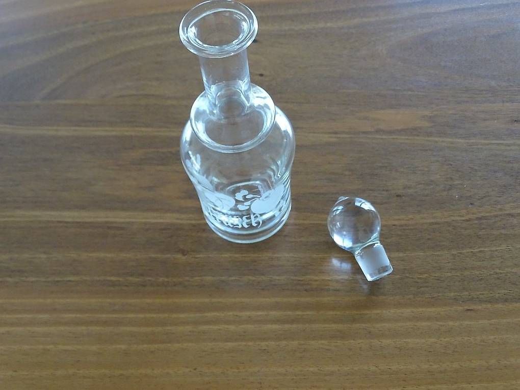 Caraffe: Karaffe mit Glasstopfen – Usato da Schwyz venduto da schwyzch