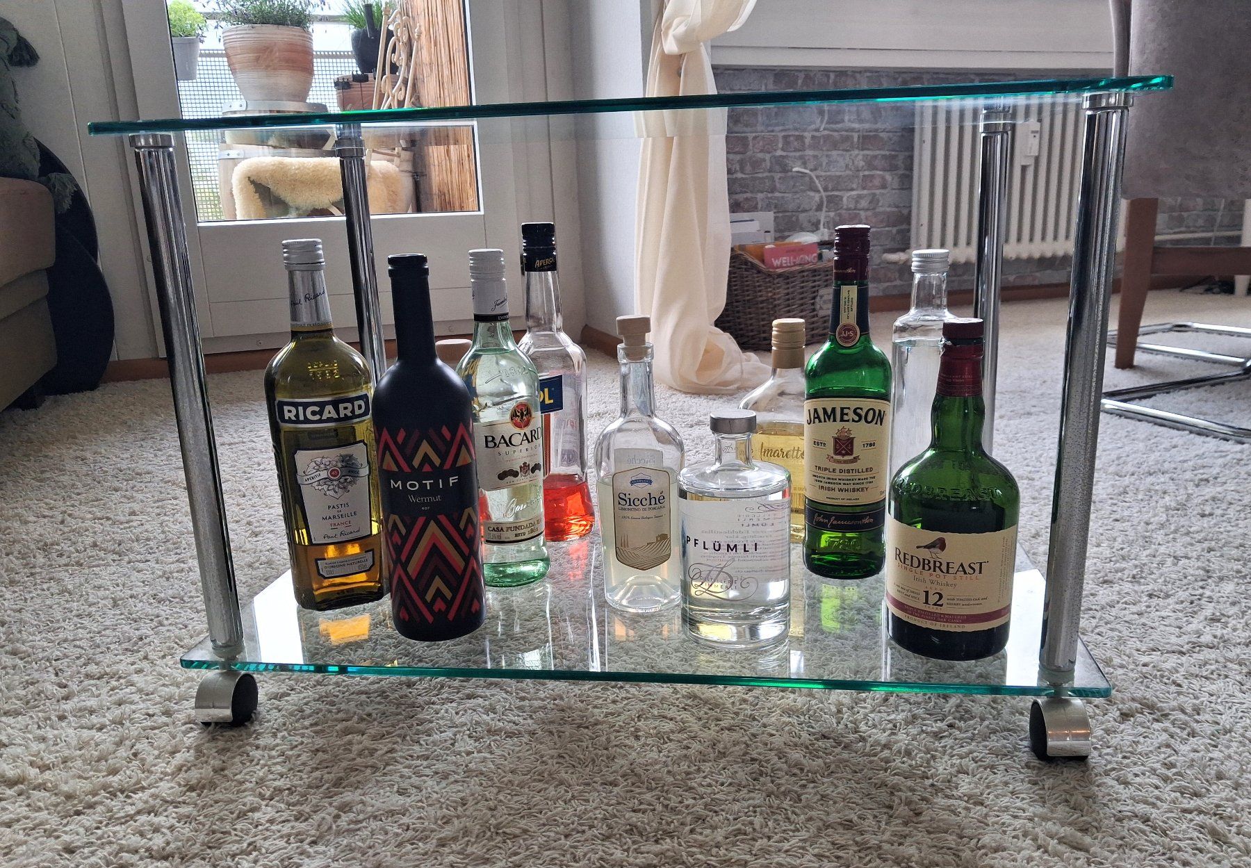 Scaffali: Glas Rollwagen / Bar aus Glas – Usato da Muttenz venduto da PMB_5