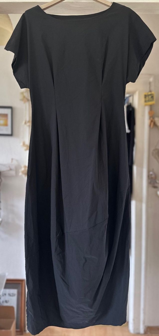 Robes: LONGUE ROBE! M – Neuf avec emballage d'origine à Locarno par NicoNion