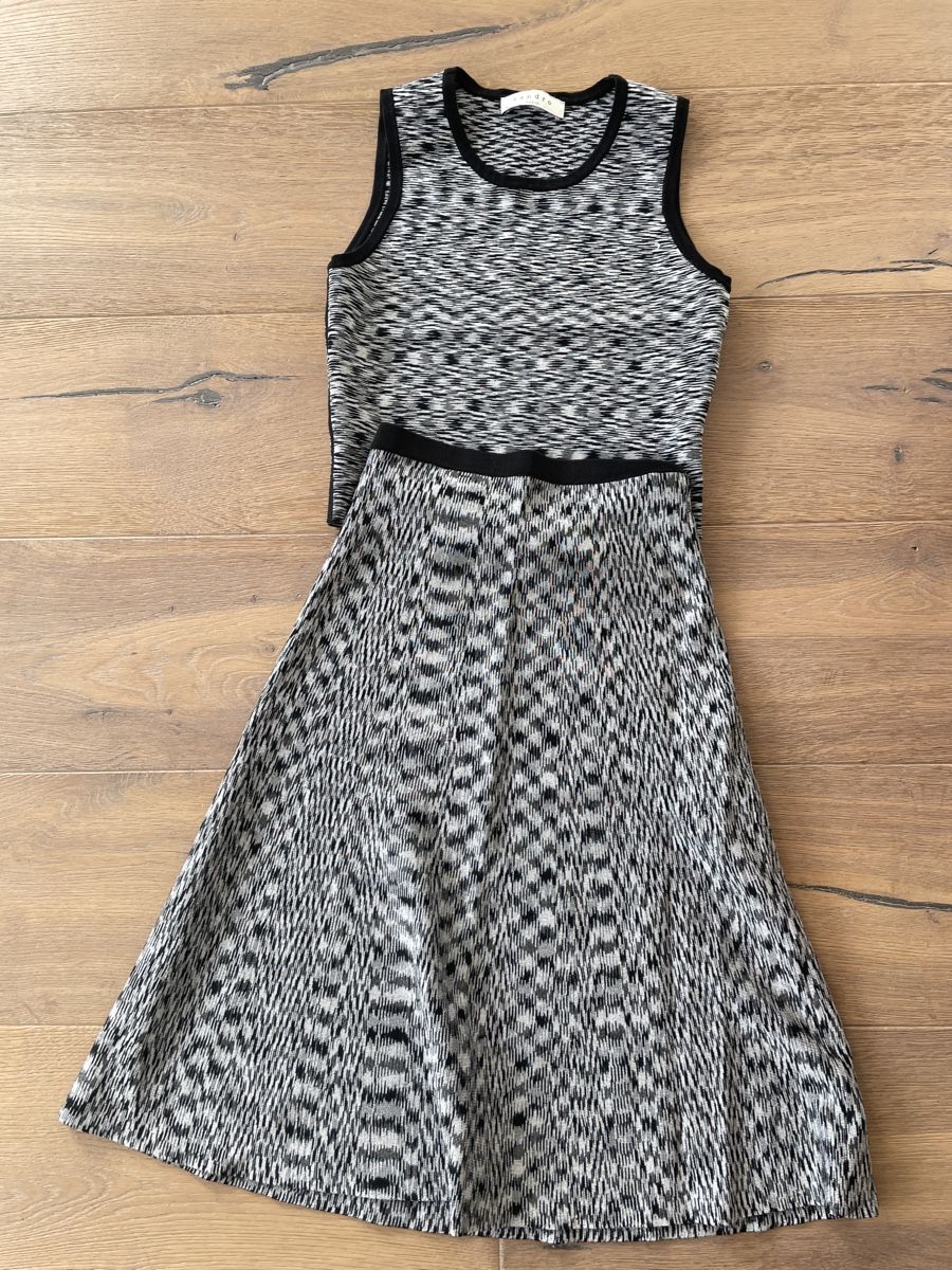 Sandro Kleiderpakete: Sandro Chic Knitted Two Piece Set, Skirt & Top, XS – Gebraucht aus Zürich von muz_5h6k