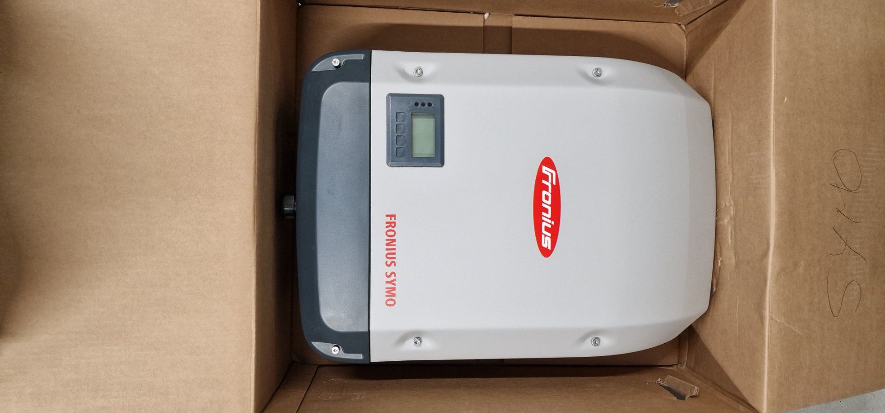 Fronius Inverter: Fronius Symo 6.0-3-M (6 kW, 3-phasig) – Usato da Luzern venduto da Solarsense