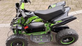 Kinder Elektro Quad Racer 1000W grün schwarz neuwertig