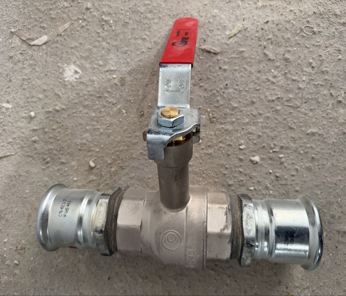 Rubinetteria: Pressfitting Kugelhahn DN65, neuwertig! – Nuovo (secondo la descrizione) da Waltenschwil venduto da kneda