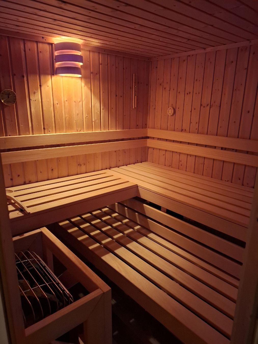 Sauna & Accessori: Finnische Sauna – Usato da Holziken venduto da Tantan14 4