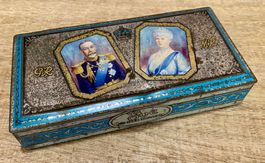 1935 KING GEORGE V & QUEEN MARY Jubiläum Dose England London