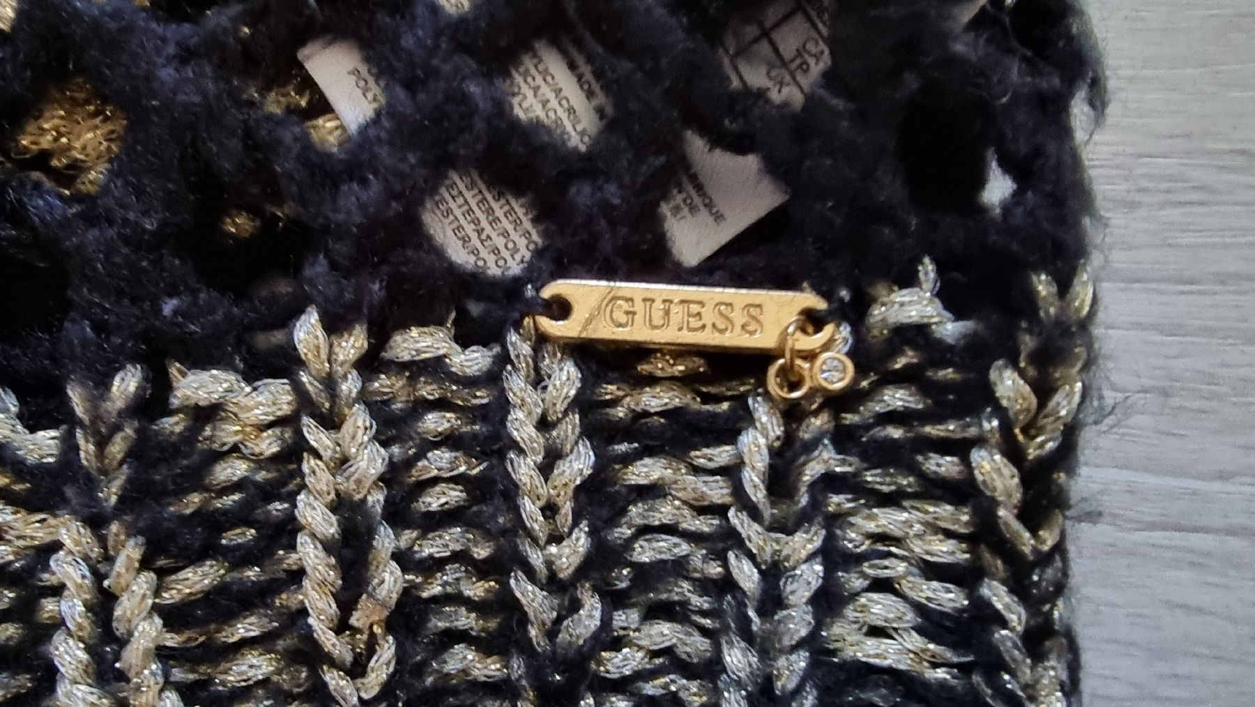 Guess Maglioni & Felpe: Guess Damenpullover, schwarz gold Gr. xS- S gestreift – Nuovo (secondo la descrizione) da Wigoltingen venduto da Zuckerfee84 1