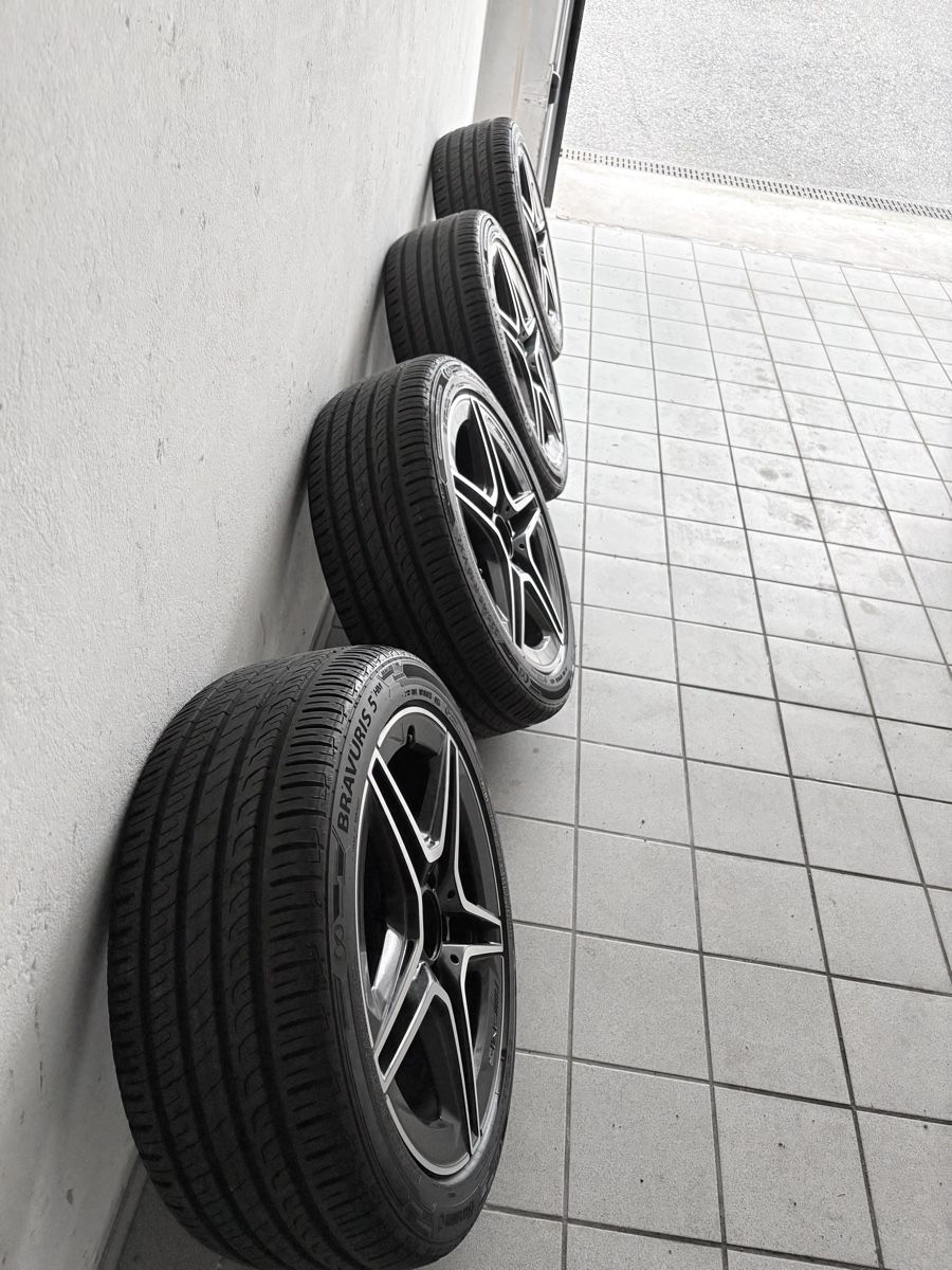 Mercedes-Benz Cerchioni: Vendo splendidi cerchioni AMG originali!. – Usato da Massagno venduto da Saki.M7M22 2