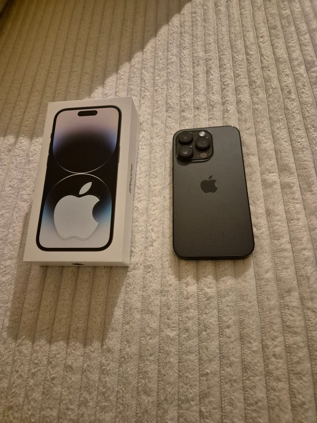 Apple Portables: Iphone 14 Pro – D'occasion à Rapperswil SG par ToliGL